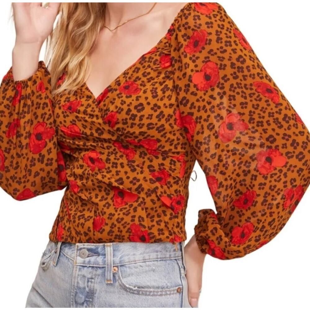ASTR The Label Animal Print Floral Crop Top Mob Wife Office Siren Size Small